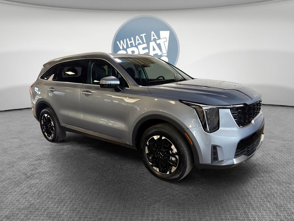 Certified 2025 Kia Sorento S