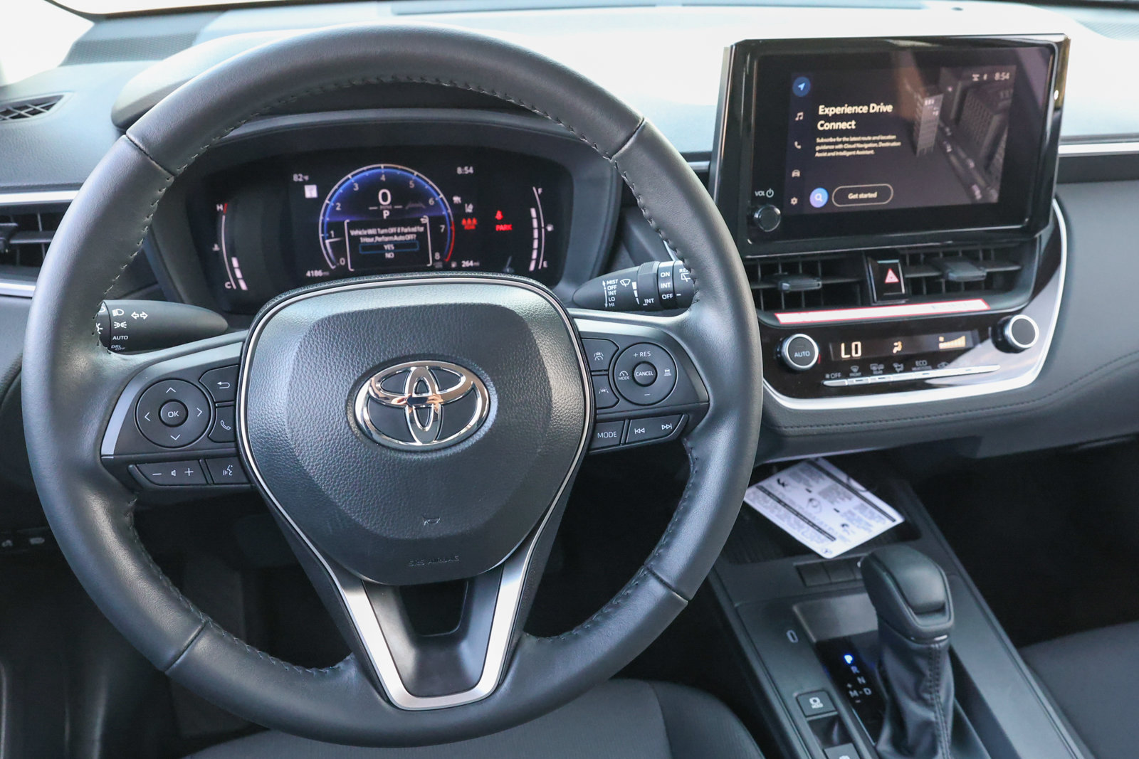 Used 2026 Toyota Corolla Cross LE FWD image 17