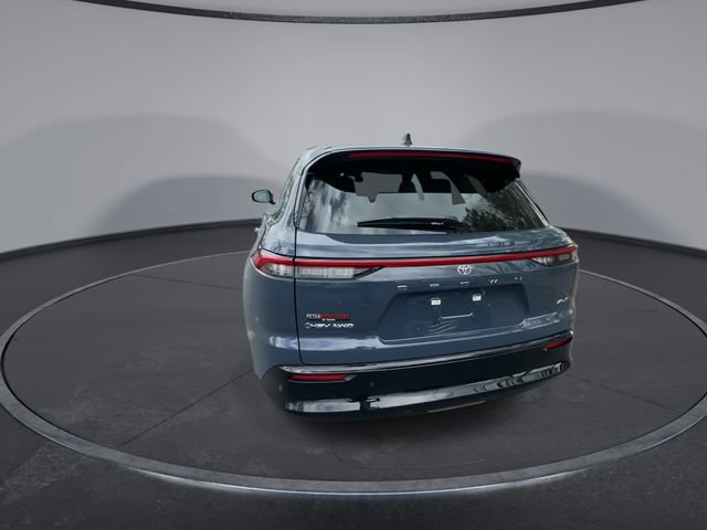 Used 2025 Toyota Crown Signia image 12