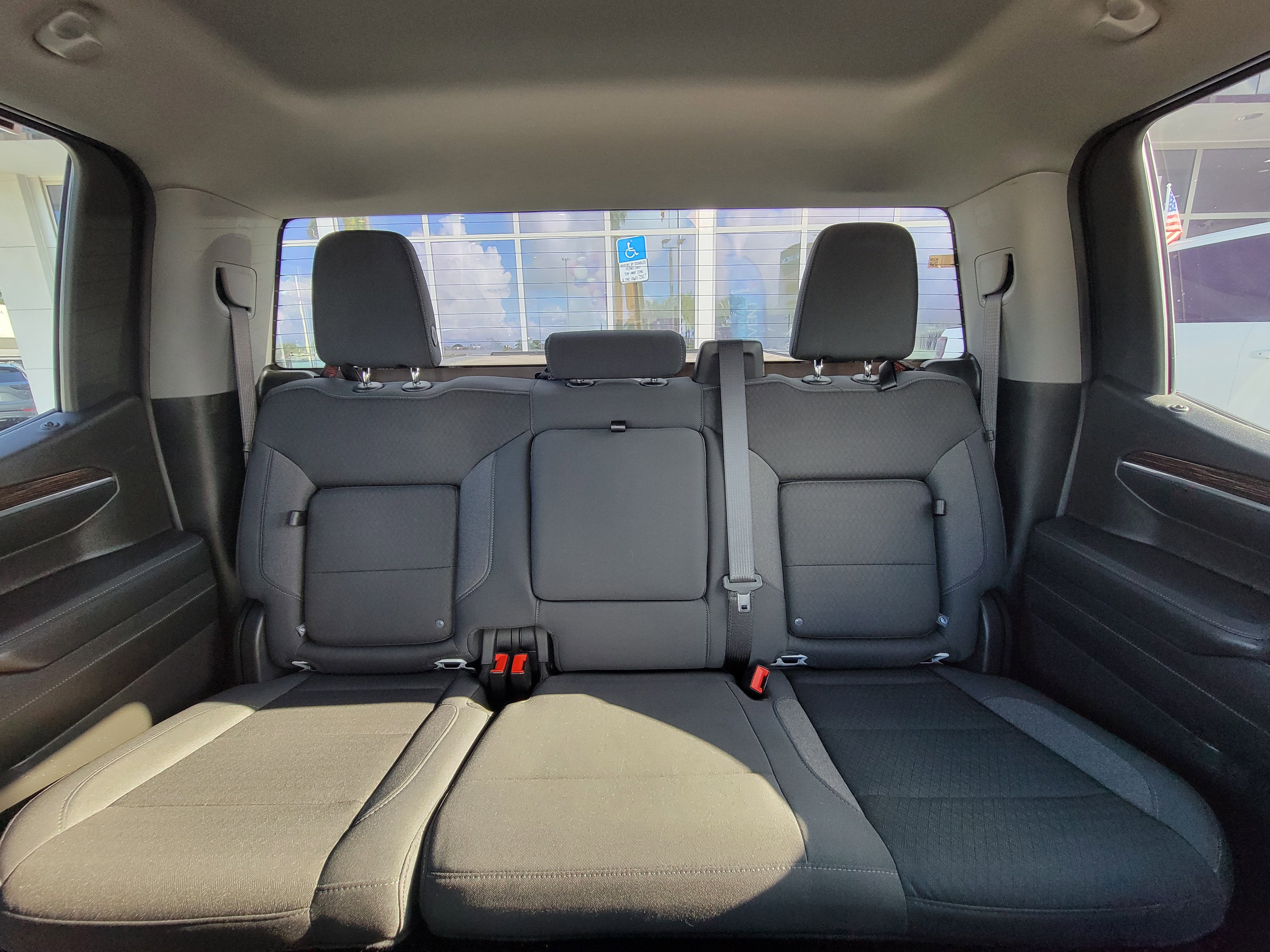 Used 2024 GMC Sierra 1500 Elevation image 14