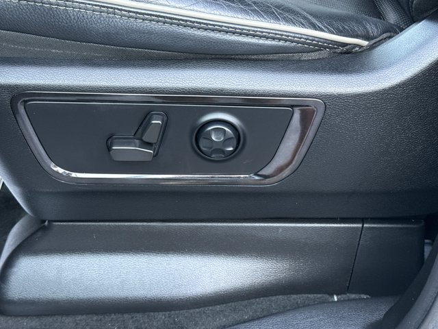 Used 2022 RAM 1500 Limited AWD/4WD image 17