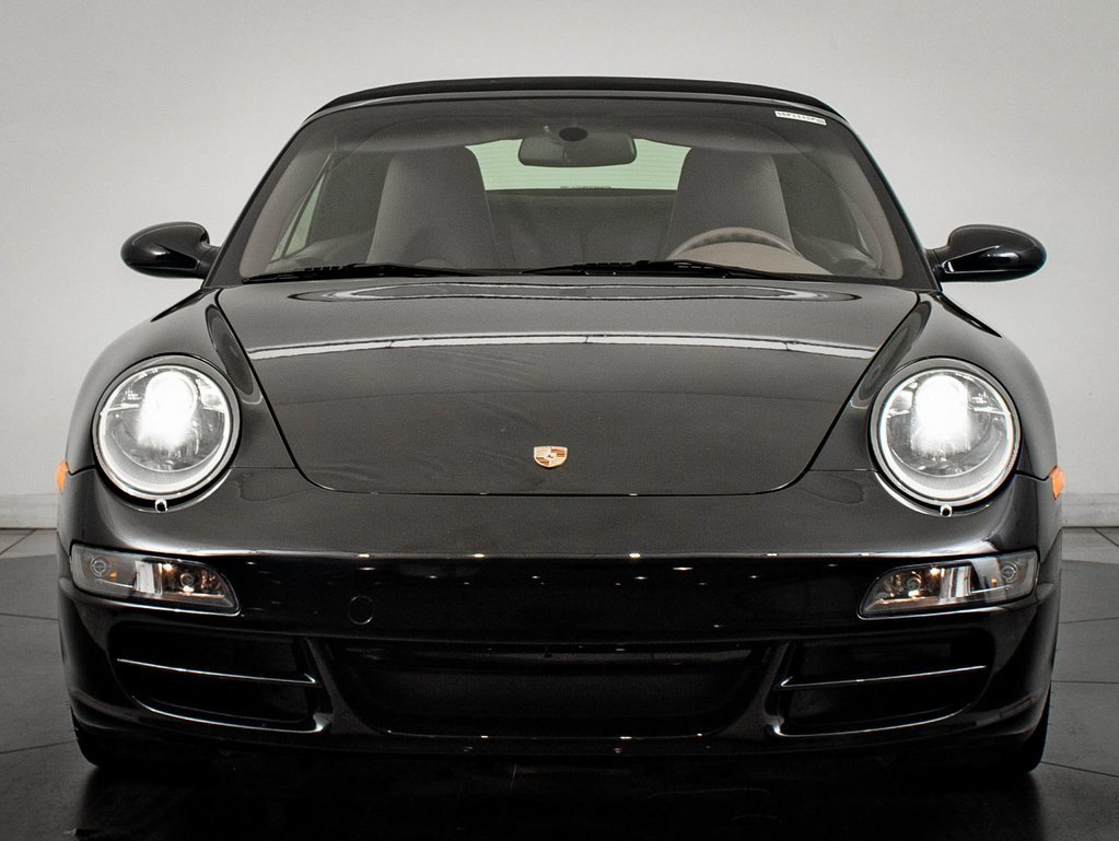 Used 2005 Porsche 911 Carrera S image 11