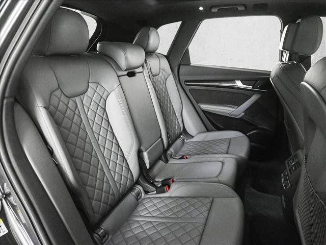 Used 2020 Audi SQ5 Prestige image 21