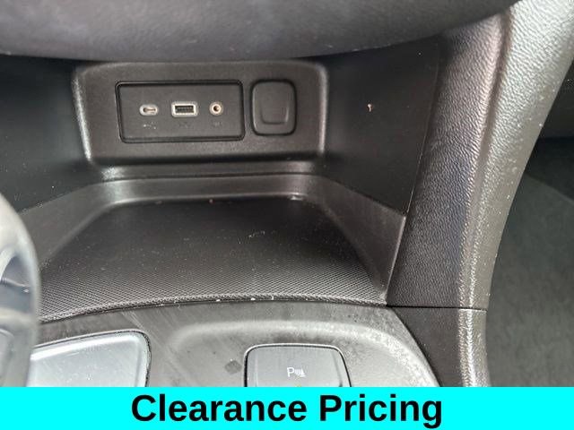 Used 2022 Chevrolet Equinox LT w/ Driver Convenience Package image 26