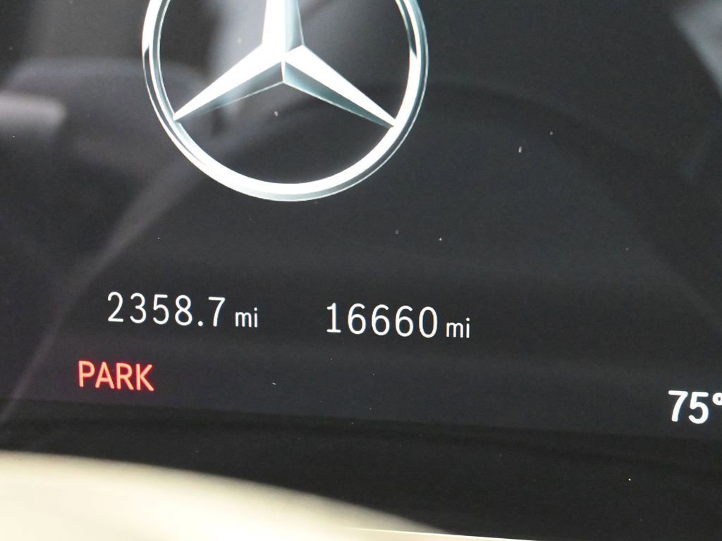 Used 2024 Mercedes-Benz GLE 450 4MATIC image 37