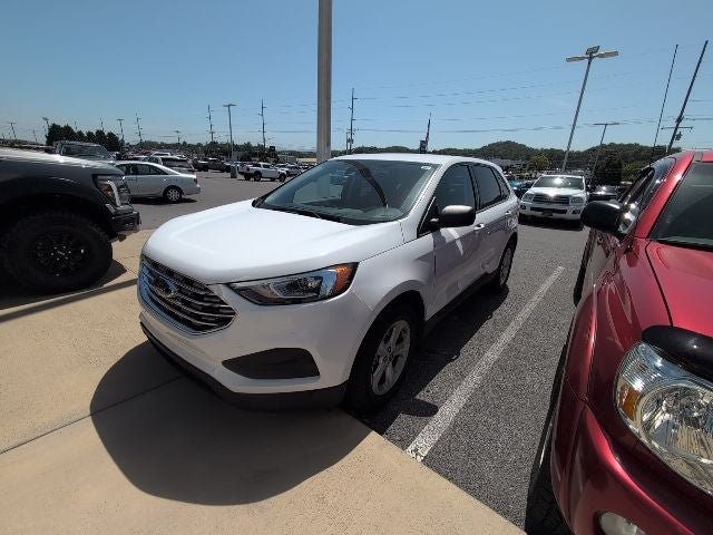 Used 2021 Ford Edge SE AWD/4WD image 3