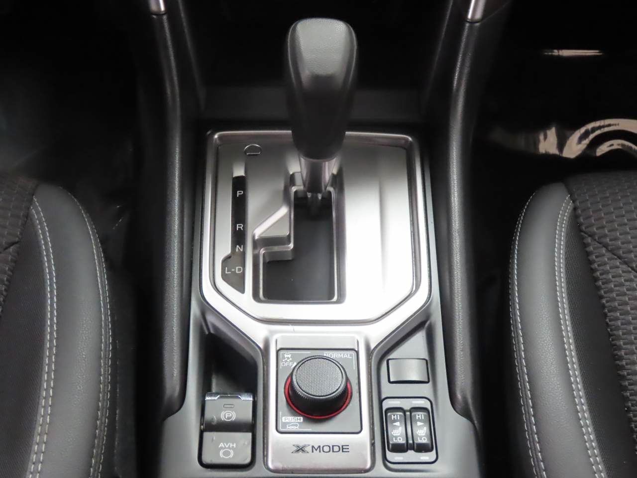 Used 2022 Subaru Forester Premium AWD/4WD image 9