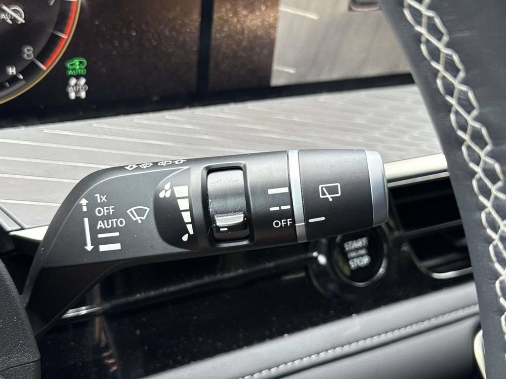 Used 2025 INFINITI QX80 Autograph AWD/4WD image 39
