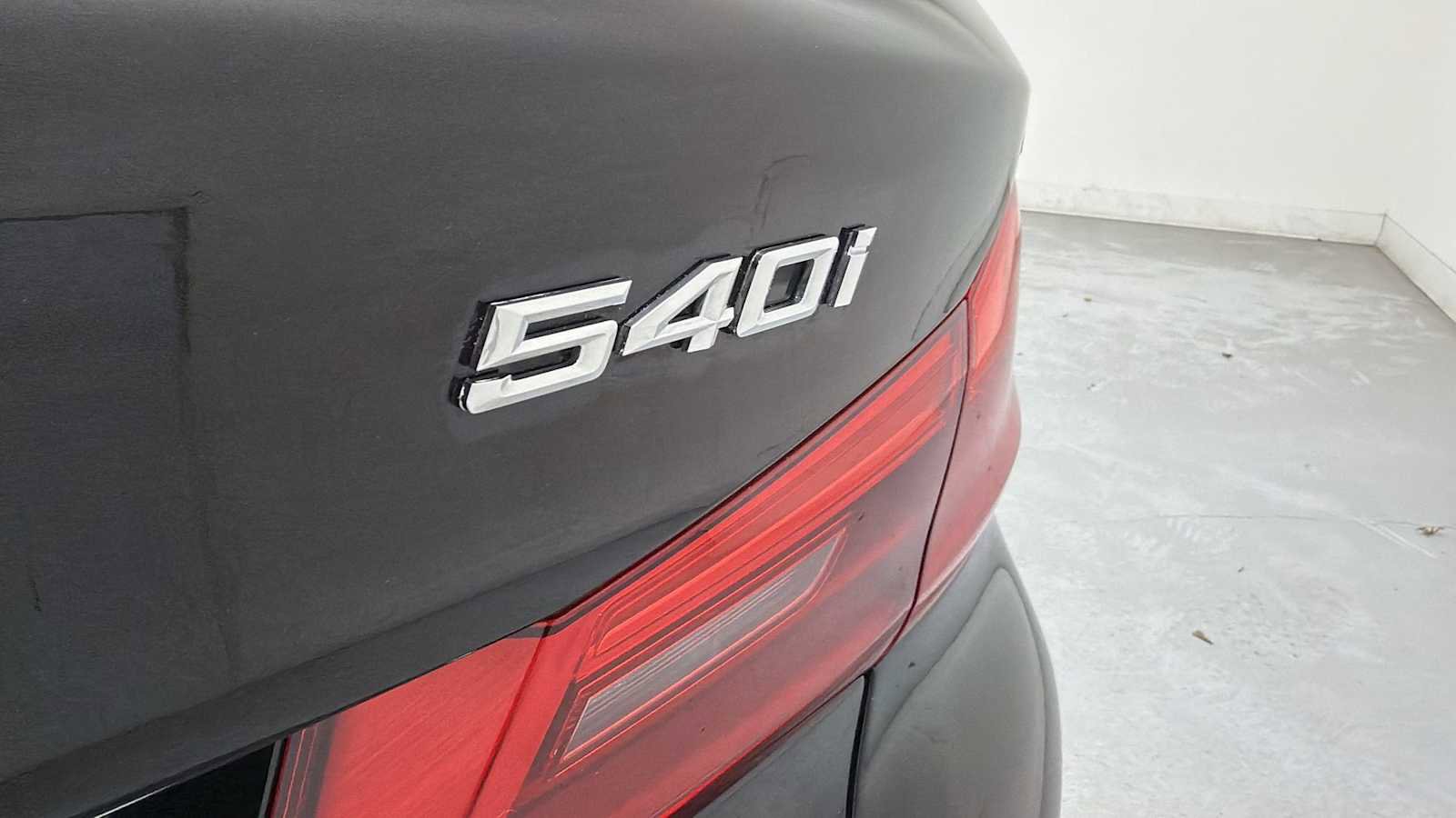 Used 2018 BMW 540i xDrive 540i xDrive image 29