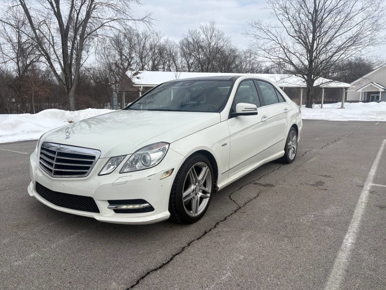Used 2012 Mercedes-Benz E 350 Sedan w/ Lane Tracking Pkg image 21