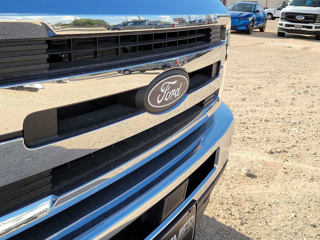 New 2026 Ford E-350 and Econoline 350 Super Duty w/ Power Equipment Group RWD image 13