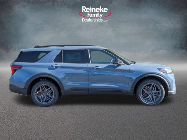New 2026 Ford Explorer ST-Line w/ ST-Line Street Pack AWD/4WD image 4
