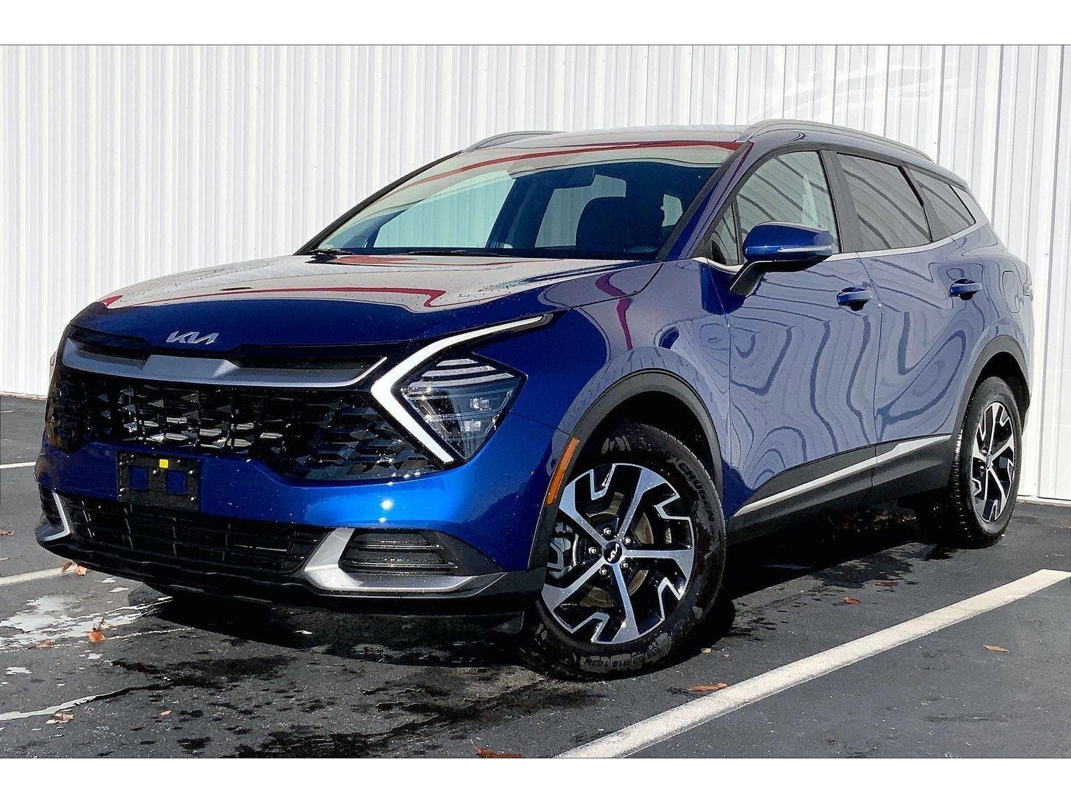 Used 2025 Kia Sportage EX