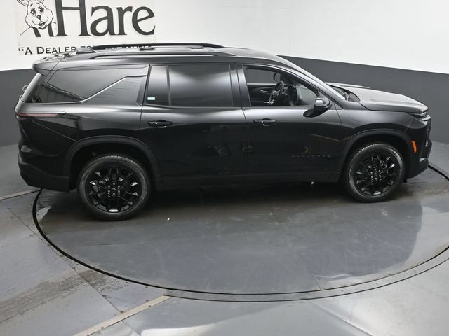New 2026 Chevrolet Traverse LT w/ Midnight/Sport Edition FWD image 18