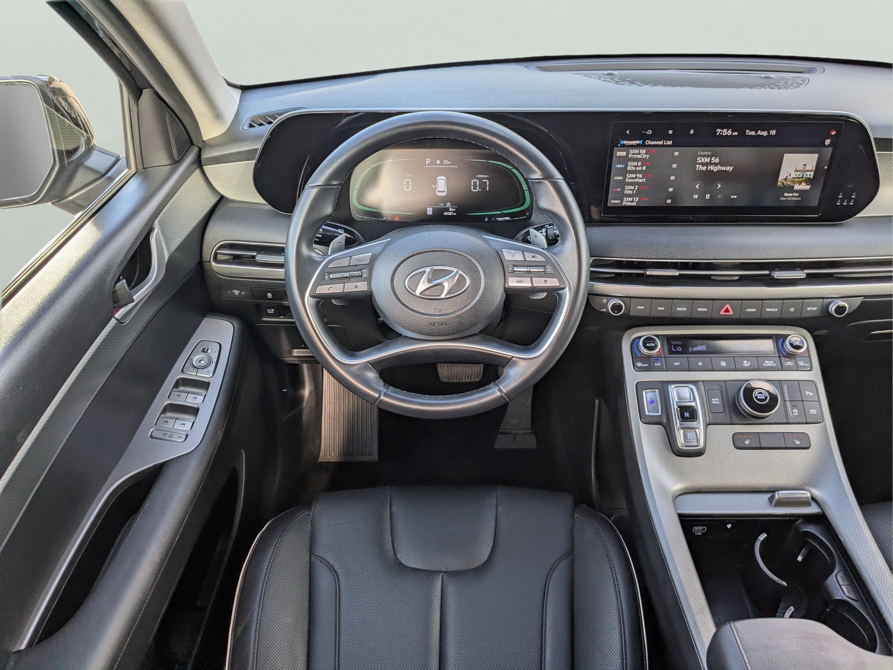 Used 2024 Hyundai Palisade SEL FWD image 15