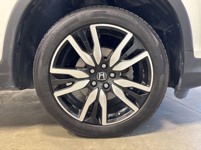 Used 2021 Honda Pilot Touring image 11