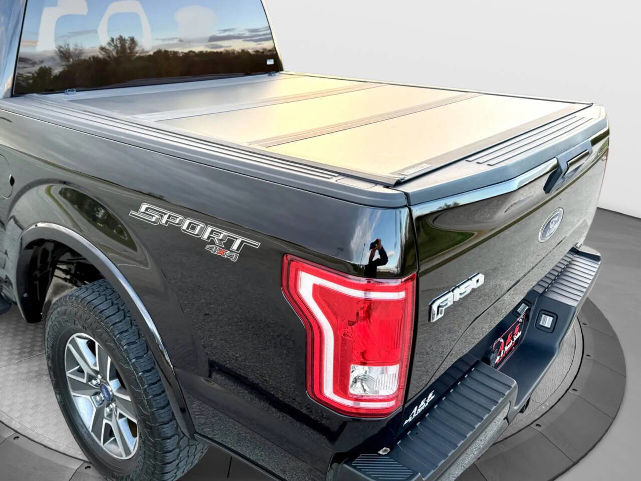 Used 2016 Ford F150 XLT w/ Equipment Group 301A Mid image 20