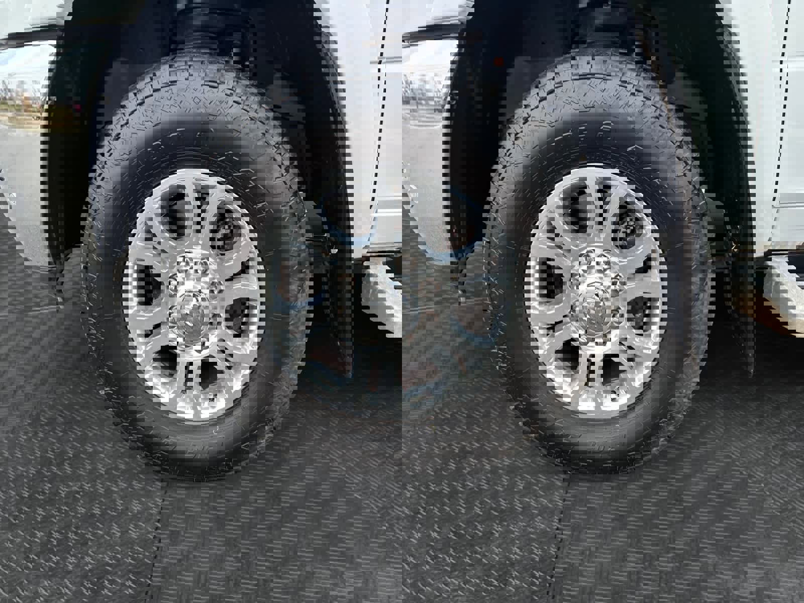 Used 2018 RAM 2500 Laramie image 17