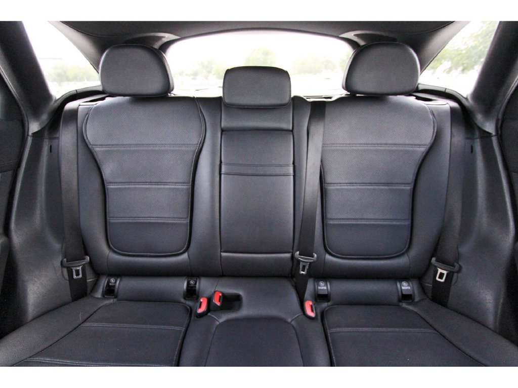 Used 2024 Mercedes-Benz GLC 300 4MATIC image 15
