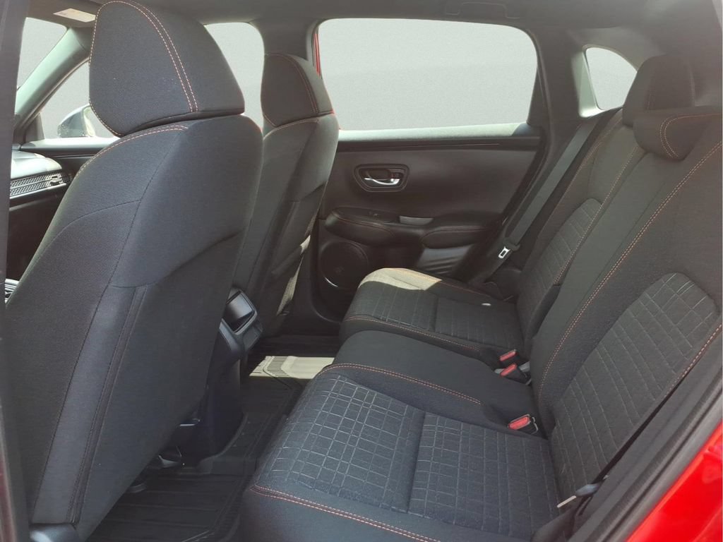 Used 2025 Honda HR-V Sport image 13