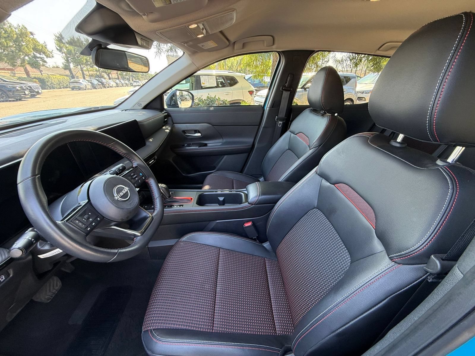 Used 2026 Nissan Kicks SR FWD image 24