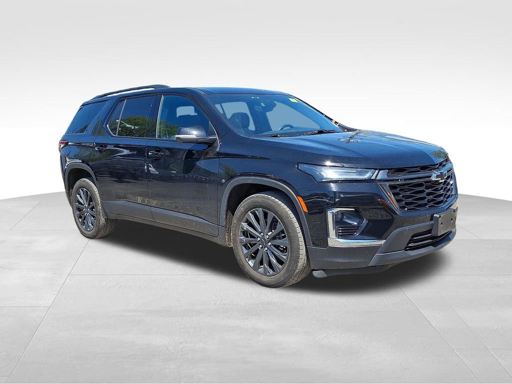 Used 2023 Chevrolet Traverse RS AWD/4WD image 1