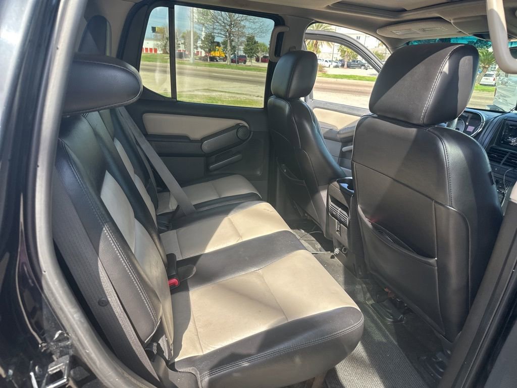 Used 2007 Ford Explorer Sport Trac Limited image 12