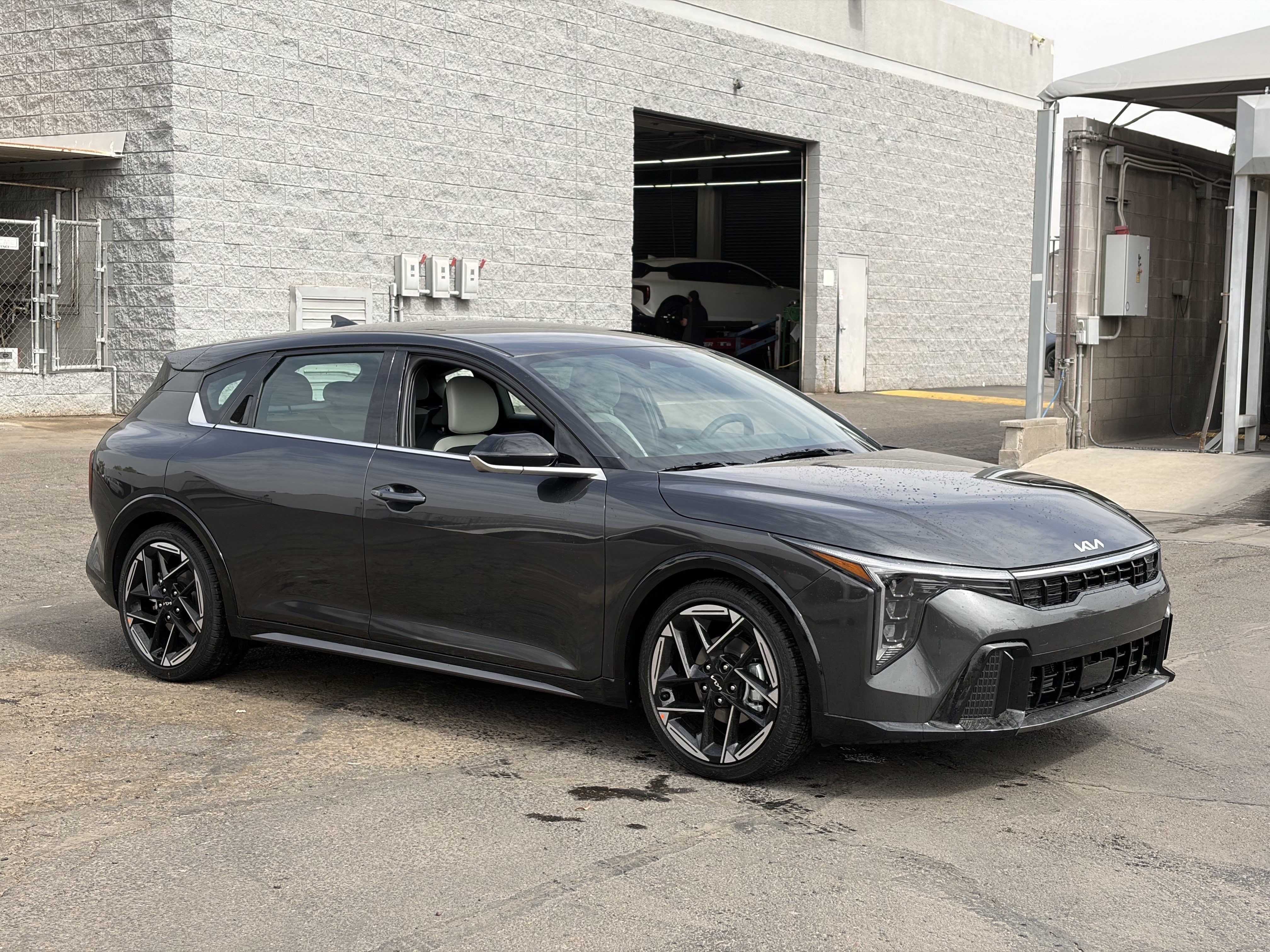New 2026 Kia K4 GT-Line Turbo FWD image 32