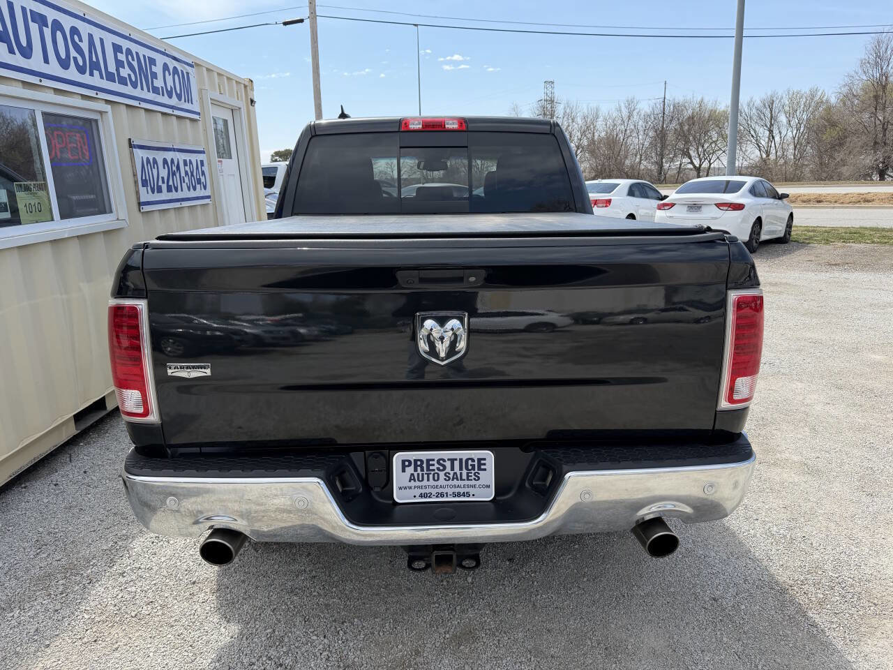 Used 2016 RAM 1500 Laramie w/ Convenience Group AWD/4WD image 5