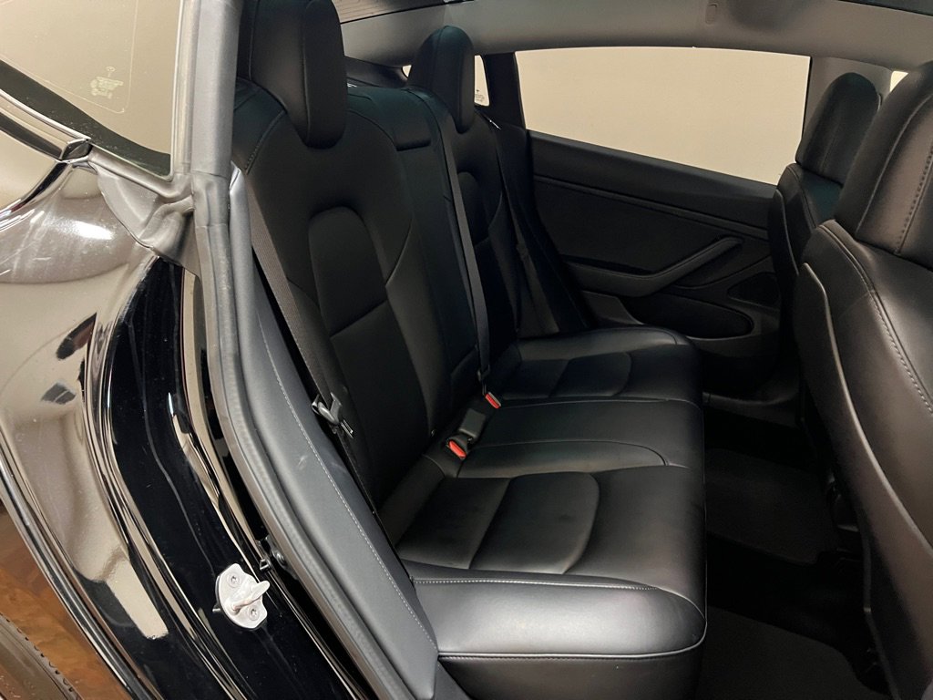 Used 2019 Tesla Model 3 Standard Range RWD image 28