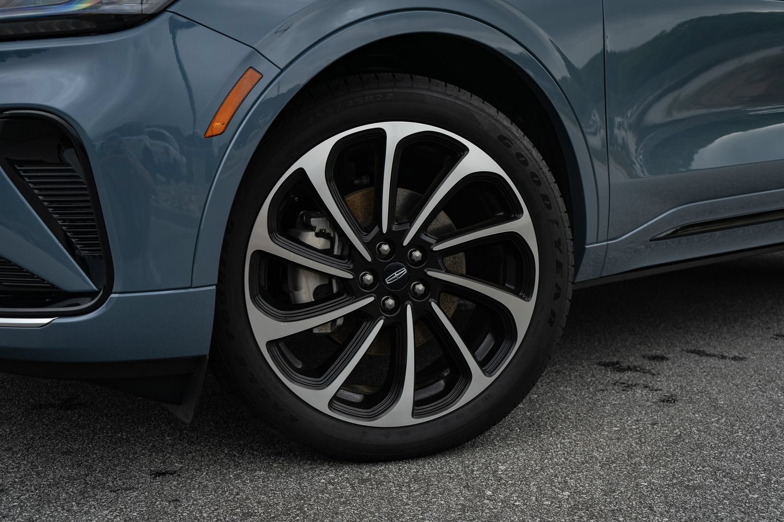 Used 2025 Lincoln Nautilus Black Label AWD/4WD image 7