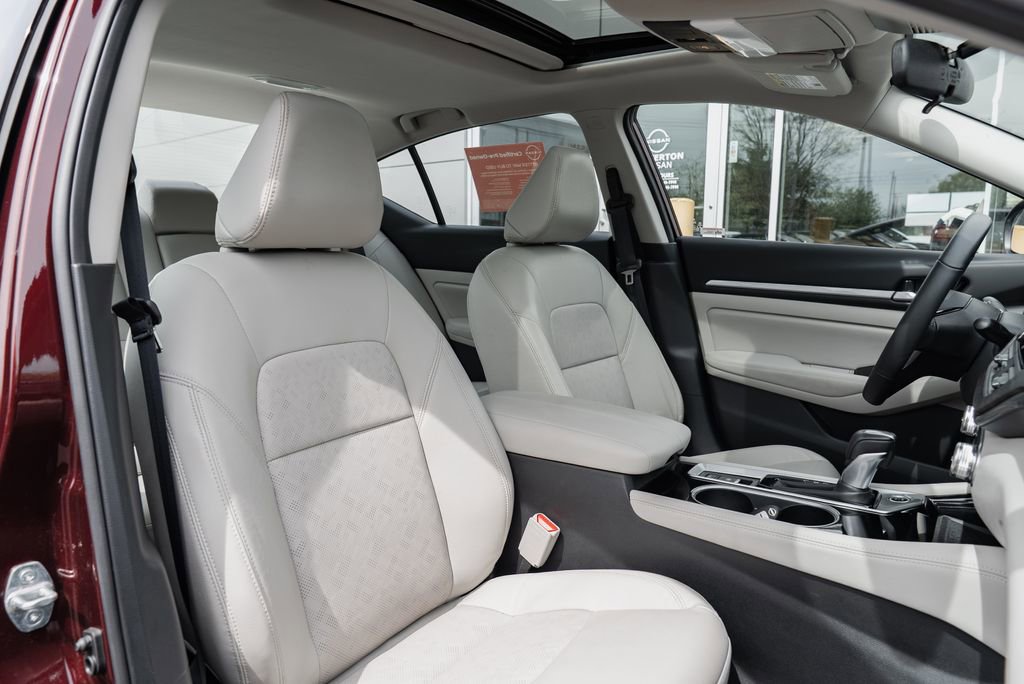 Certified 2025 Nissan Altima 2.5 SL image 27