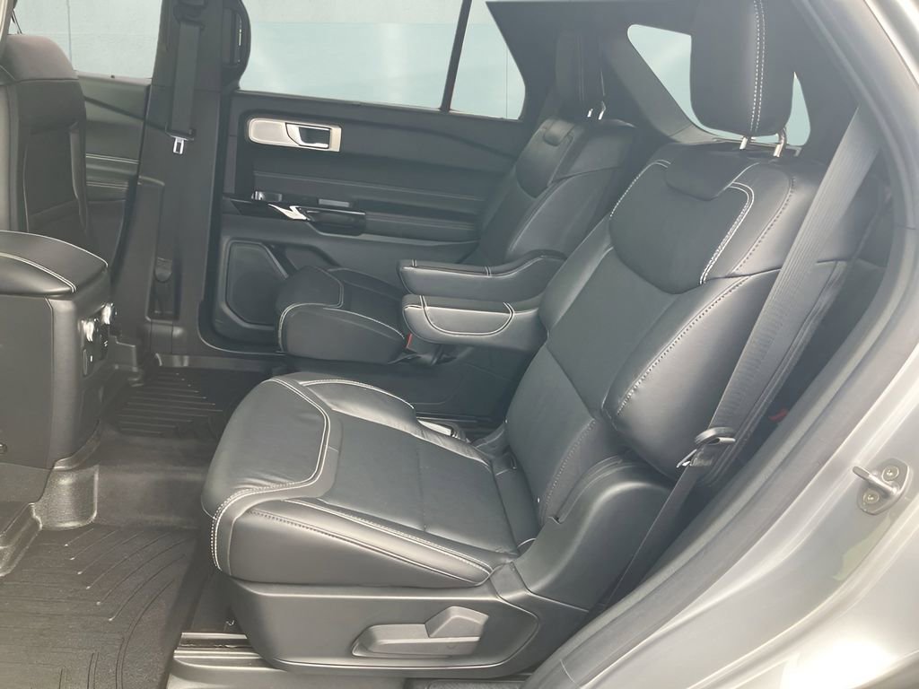 Used 2023 Ford Explorer ST w/ Equipment Group 401A AWD/4WD image 34