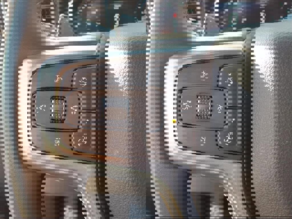 Used 2023 Chevrolet Silverado 1500 LT image 24