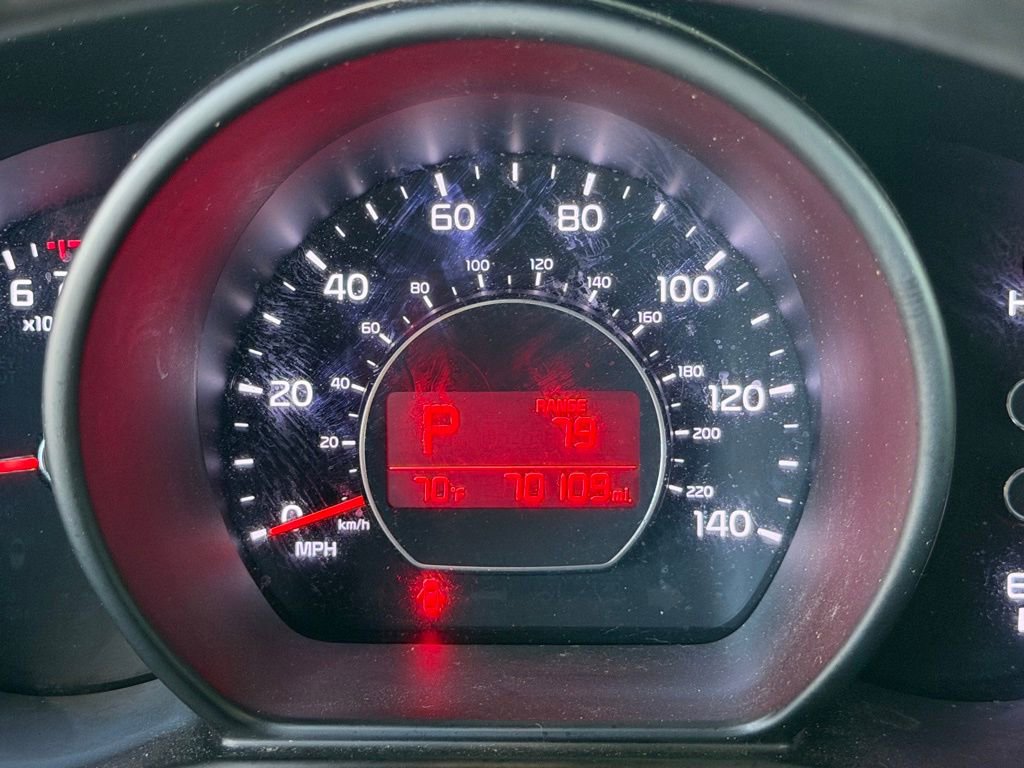 Used 2019 Kia Soul + FWD image 25