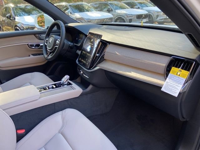 New 2026 Volvo XC90 B6 Plus image 19