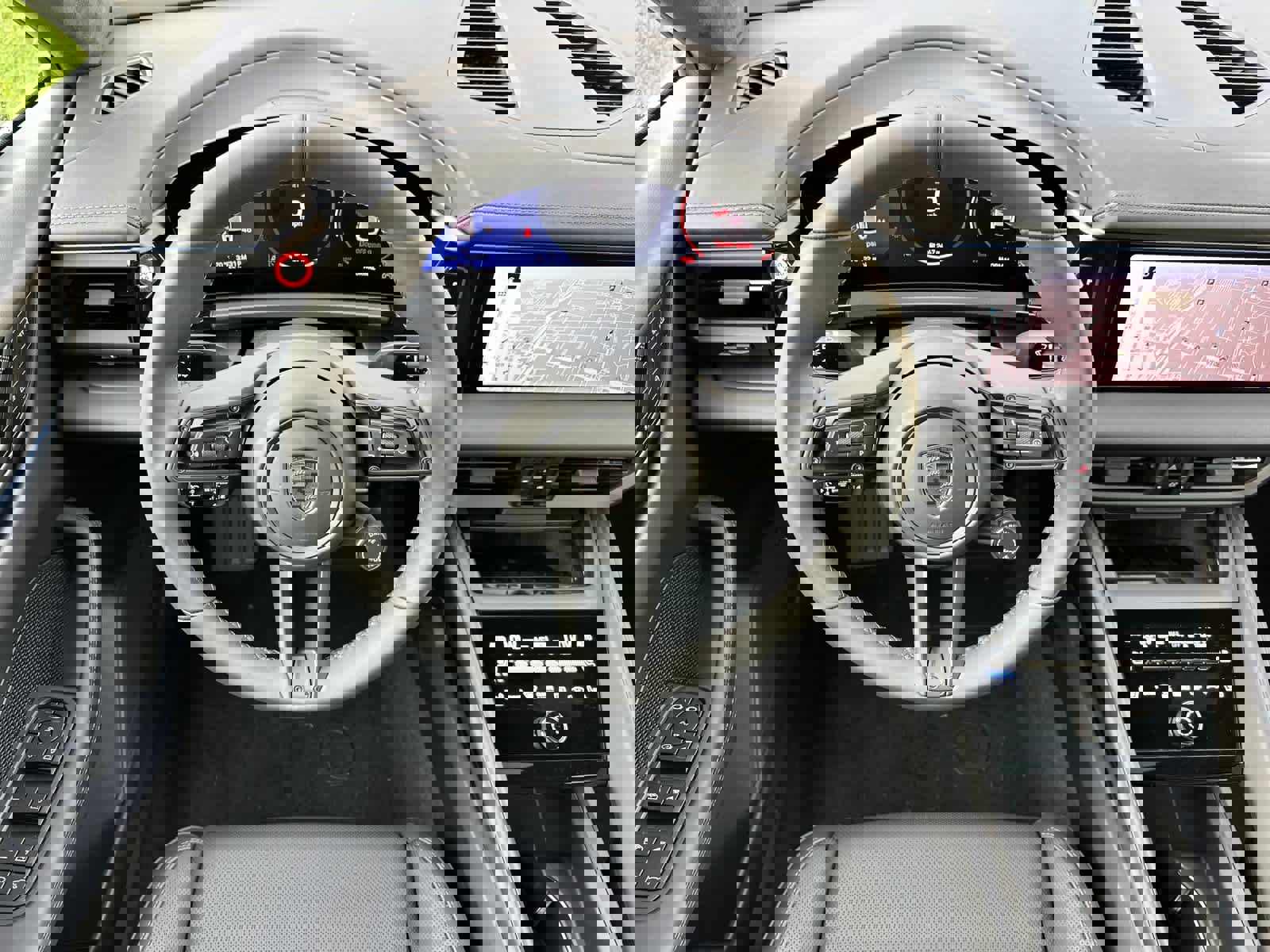 New 2025 Porsche Macan Turbo Electric image 15