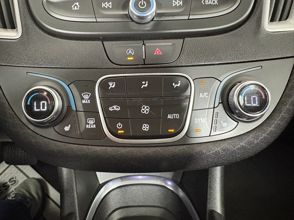 Used 2024 Chevrolet Malibu LT FWD image 27