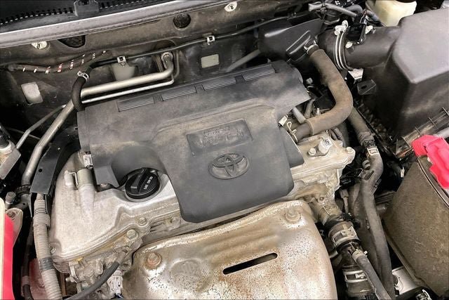 Used 2018 Toyota RAV4 XLE AWD/4WD image 30
