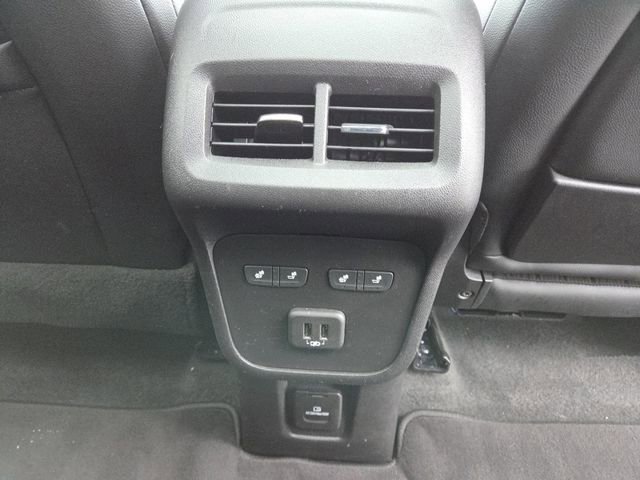 Used 2022 GMC Terrain Denali w/ Denali Premium Package image 18