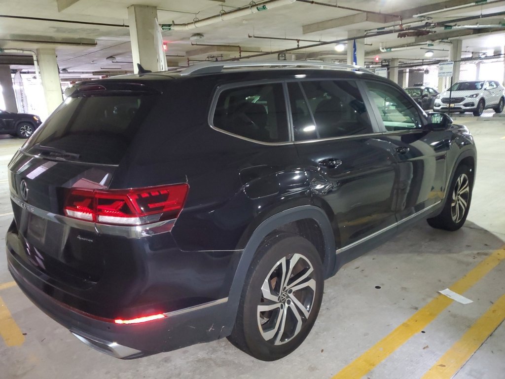 Used 2023 Volkswagen Atlas SEL AWD/4WD image 5