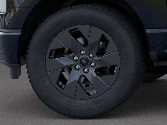 New 2025 Ford F150 Lightning Flash image 19
