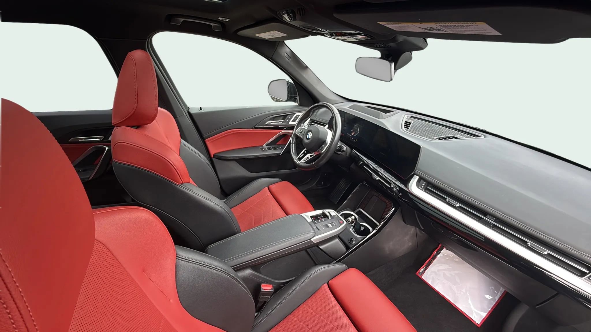 Used 2023 BMW X1 xDrive28i w/ Premium Package image 9