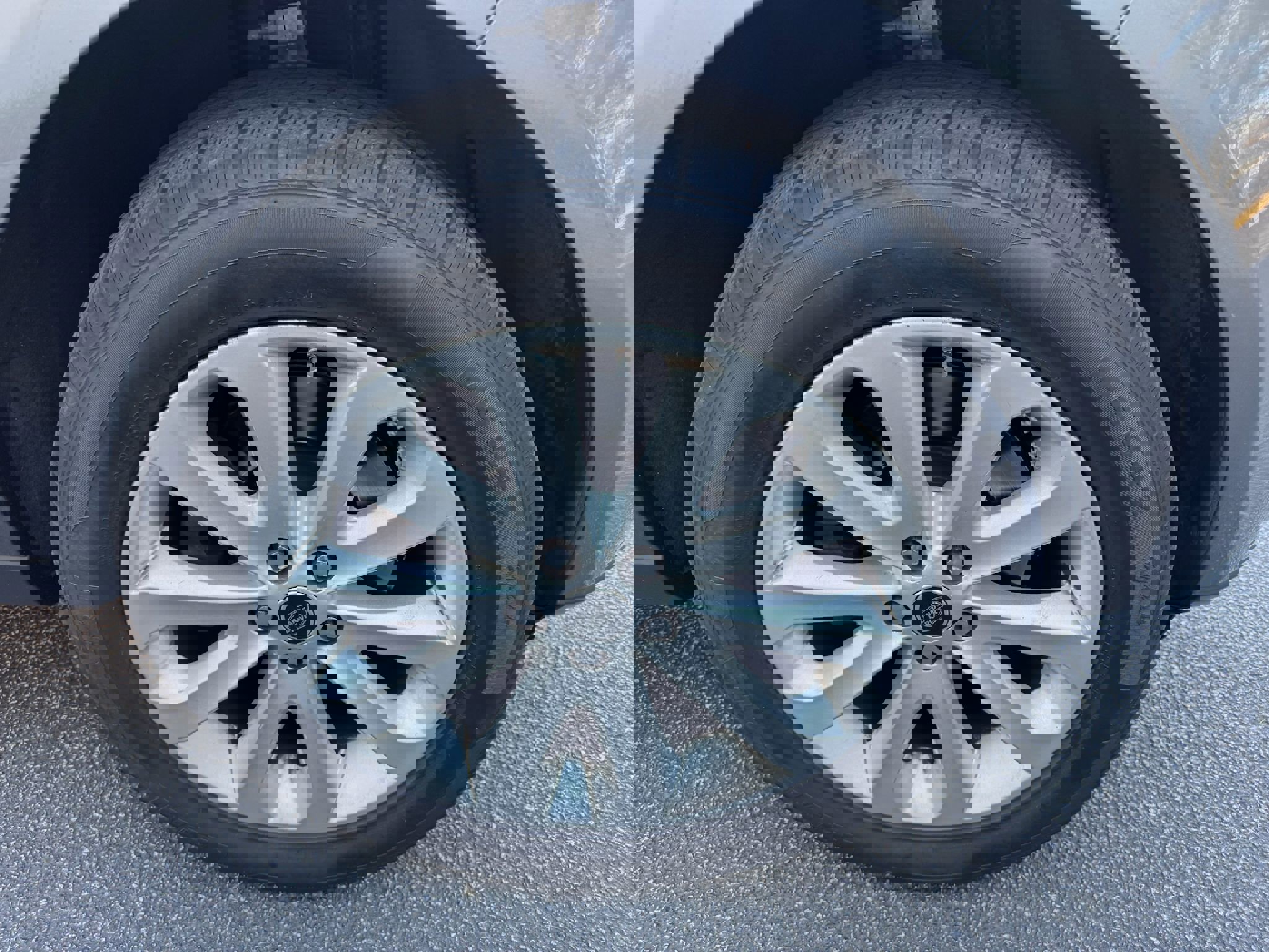 Used 2014 Land Rover Range Rover HSE image 37