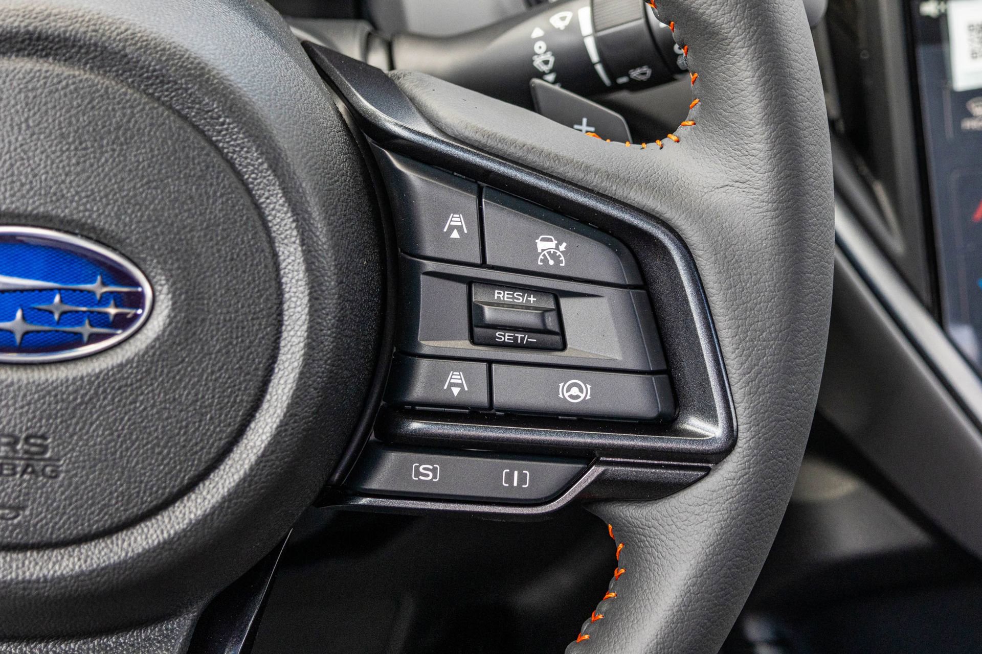 New 2025 Subaru Crosstrek 2.5i Limited w/ Crosstrek Mirror Package image 44