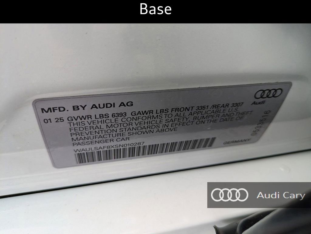New 2025 Audi S8 image 32