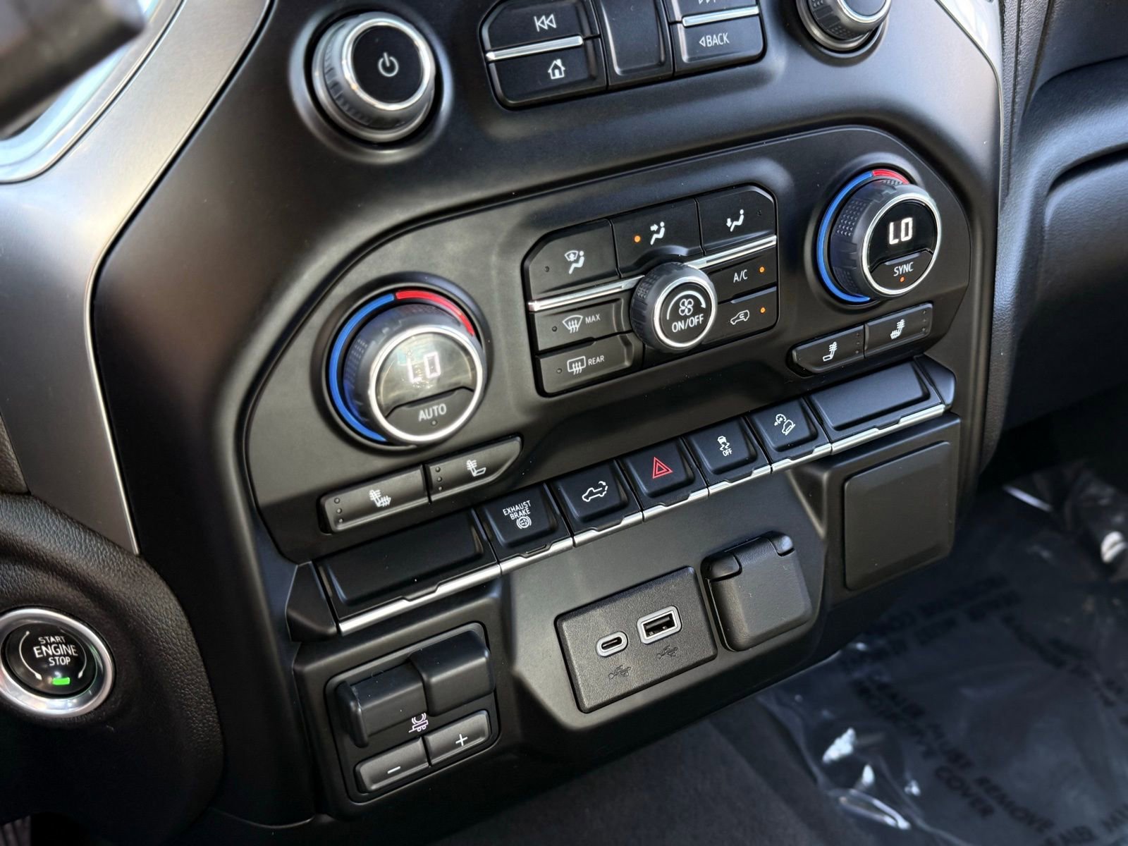 Used 2023 Chevrolet Silverado 2500 LT w/ Convenience Package image 37