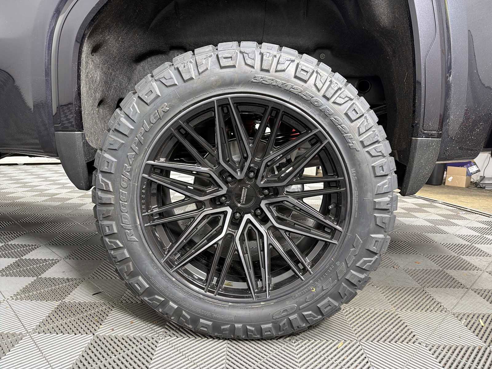 New 2026 GMC Sierra 1500 AT4 w/ AT4 Premium Package AWD/4WD image 34