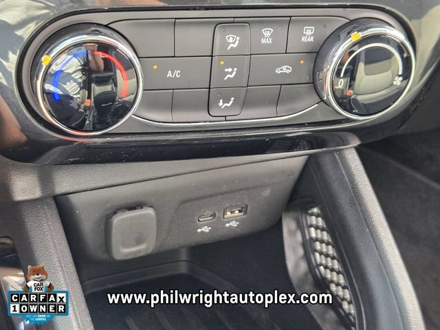Used 2025 Chevrolet TrailBlazer LT AWD/4WD image 21