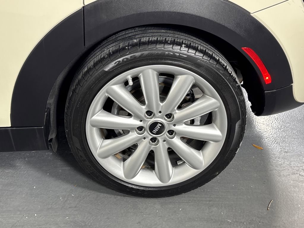 Used 2021 MINI Cooper S w/ Premium Package image 32